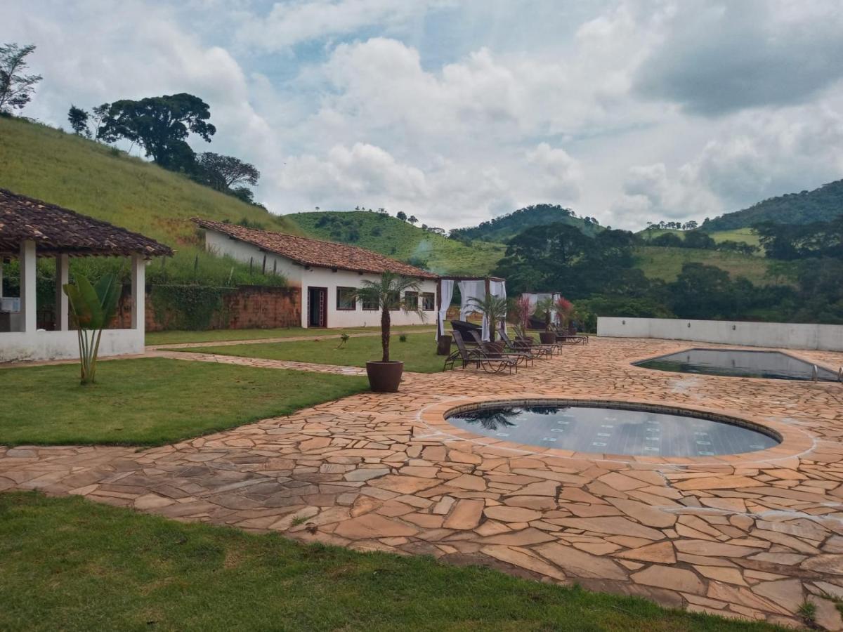 Hotel Fazenda Paciencia Santana dos Montes Bagian luar foto